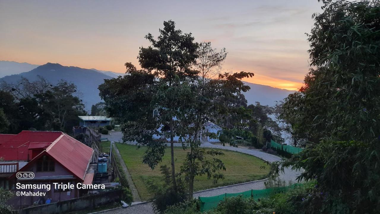 The Brick House Stay Kalimpong Ngoại thất bức ảnh